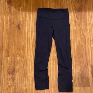 Lululemon pace rival crop